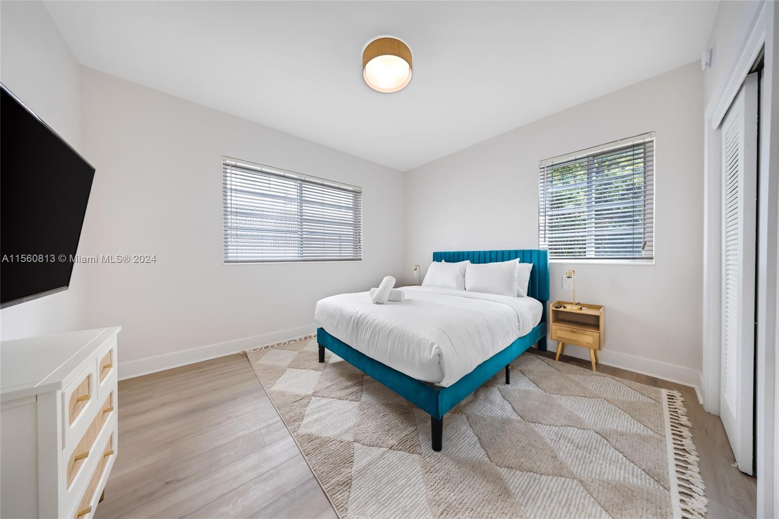 1471 Lincoln Ter 1, Miami Beach, Florida 33139, 2 Bedrooms Bedrooms, ,1 BathroomBathrooms,Residentiallease,For Rent,1471 Lincoln Ter 1,A11560813