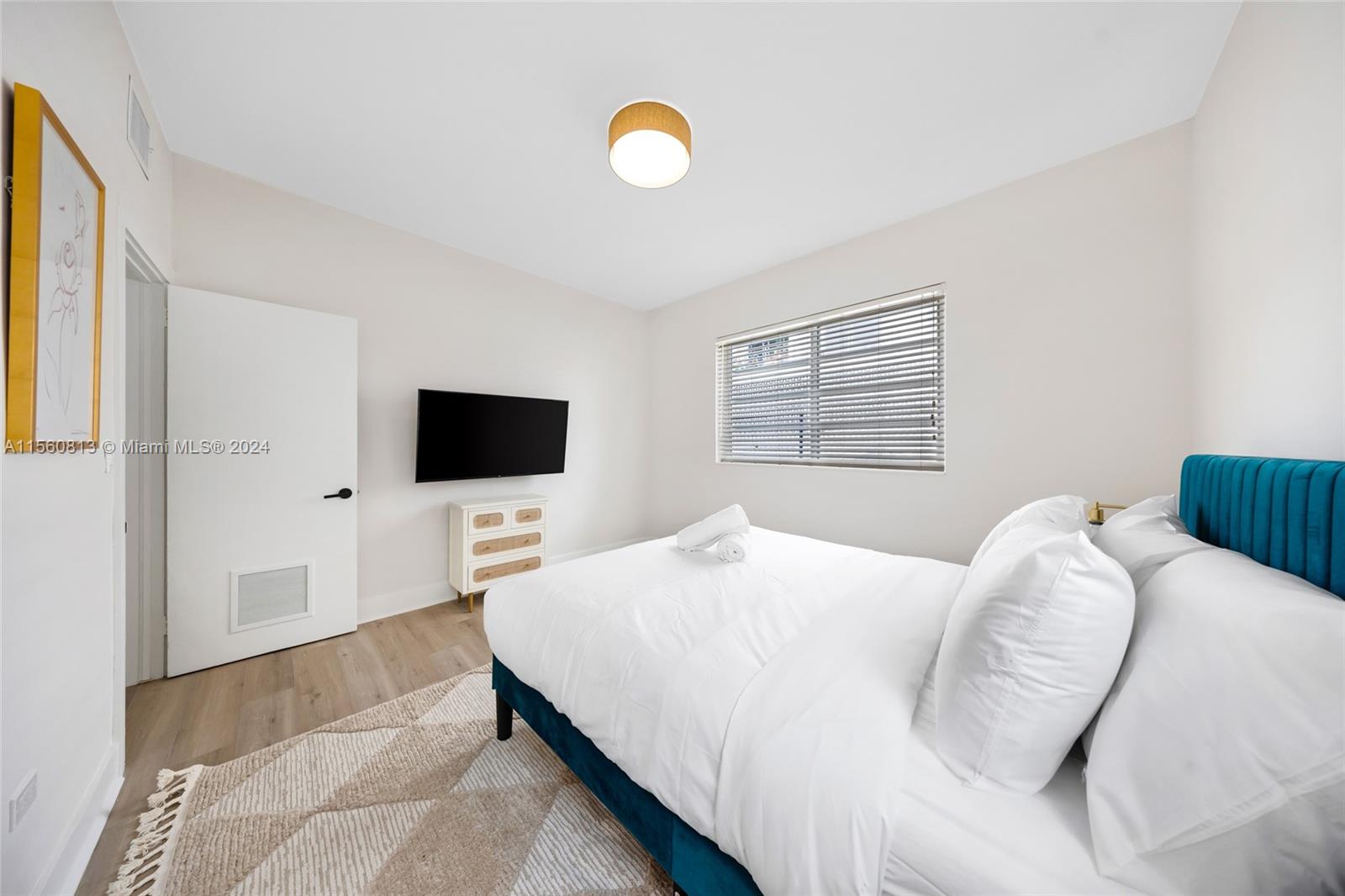 1471 Lincoln Ter 1, Miami Beach, Florida 33139, 2 Bedrooms Bedrooms, ,1 BathroomBathrooms,Residentiallease,For Rent,1471 Lincoln Ter 1,A11560813