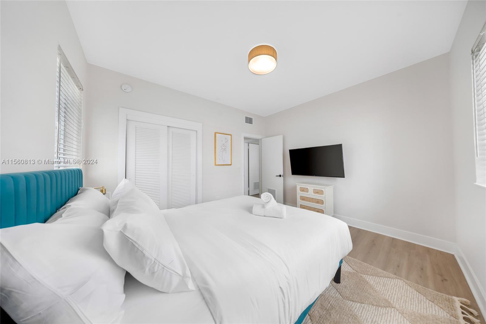 1471 Lincoln Ter 1, Miami Beach, Florida 33139, 2 Bedrooms Bedrooms, ,1 BathroomBathrooms,Residentiallease,For Rent,1471 Lincoln Ter 1,A11560813