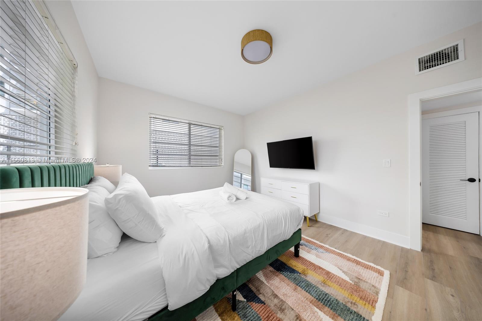1471 Lincoln Ter 1, Miami Beach, Florida 33139, 2 Bedrooms Bedrooms, ,1 BathroomBathrooms,Residentiallease,For Rent,1471 Lincoln Ter 1,A11560813