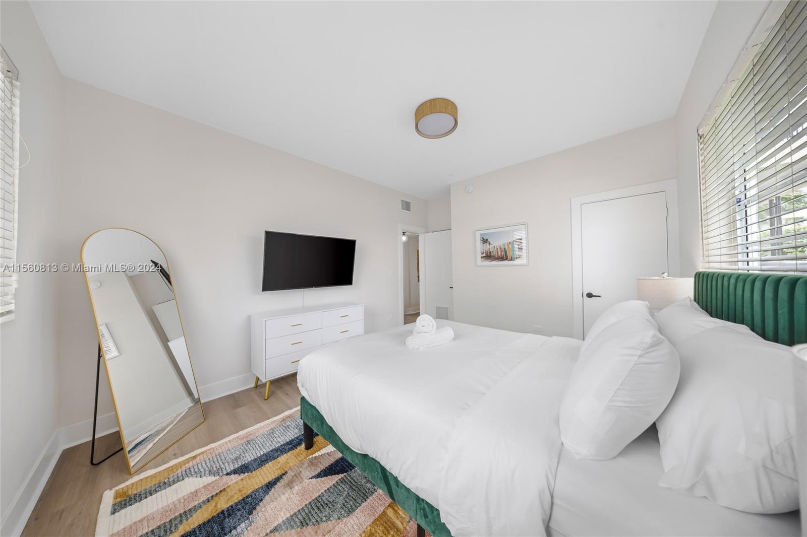 1471 Lincoln Ter 1, Miami Beach, Florida 33139, 2 Bedrooms Bedrooms, ,1 BathroomBathrooms,Residentiallease,For Rent,1471 Lincoln Ter 1,A11560813