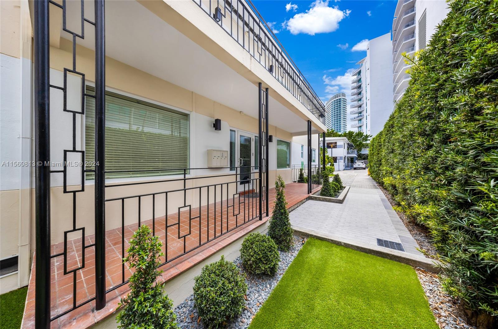 1471 Lincoln Ter 1, Miami Beach, Florida 33139, 2 Bedrooms Bedrooms, ,1 BathroomBathrooms,Residentiallease,For Rent,1471 Lincoln Ter 1,A11560813
