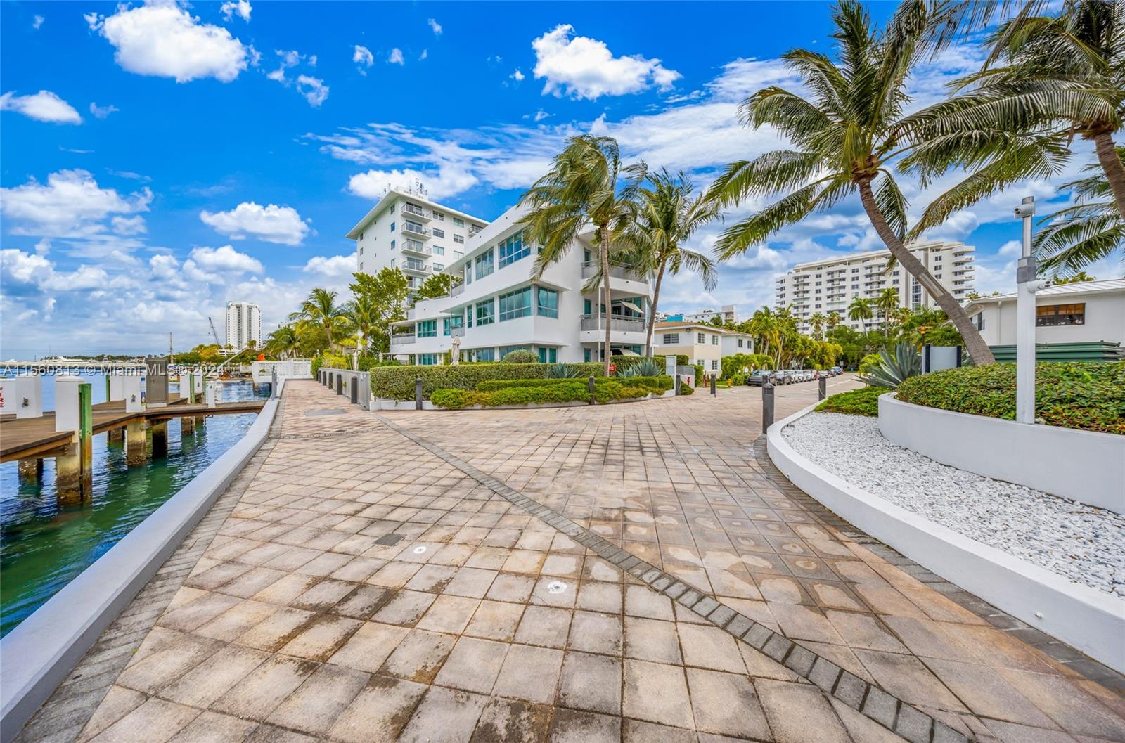 1471 Lincoln Ter 1, Miami Beach, Florida 33139, 2 Bedrooms Bedrooms, ,1 BathroomBathrooms,Residentiallease,For Rent,1471 Lincoln Ter 1,A11560813