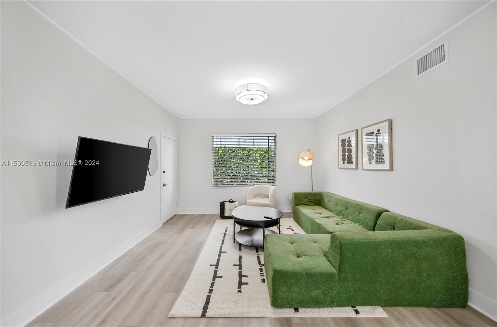 1471 Lincoln Ter 1, Miami Beach, Florida 33139, 2 Bedrooms Bedrooms, ,1 BathroomBathrooms,Residentiallease,For Rent,1471 Lincoln Ter 1,A11560813