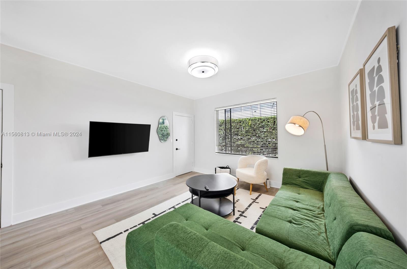1471 Lincoln Ter 1, Miami Beach, Florida 33139, 2 Bedrooms Bedrooms, ,1 BathroomBathrooms,Residentiallease,For Rent,1471 Lincoln Ter 1,A11560813
