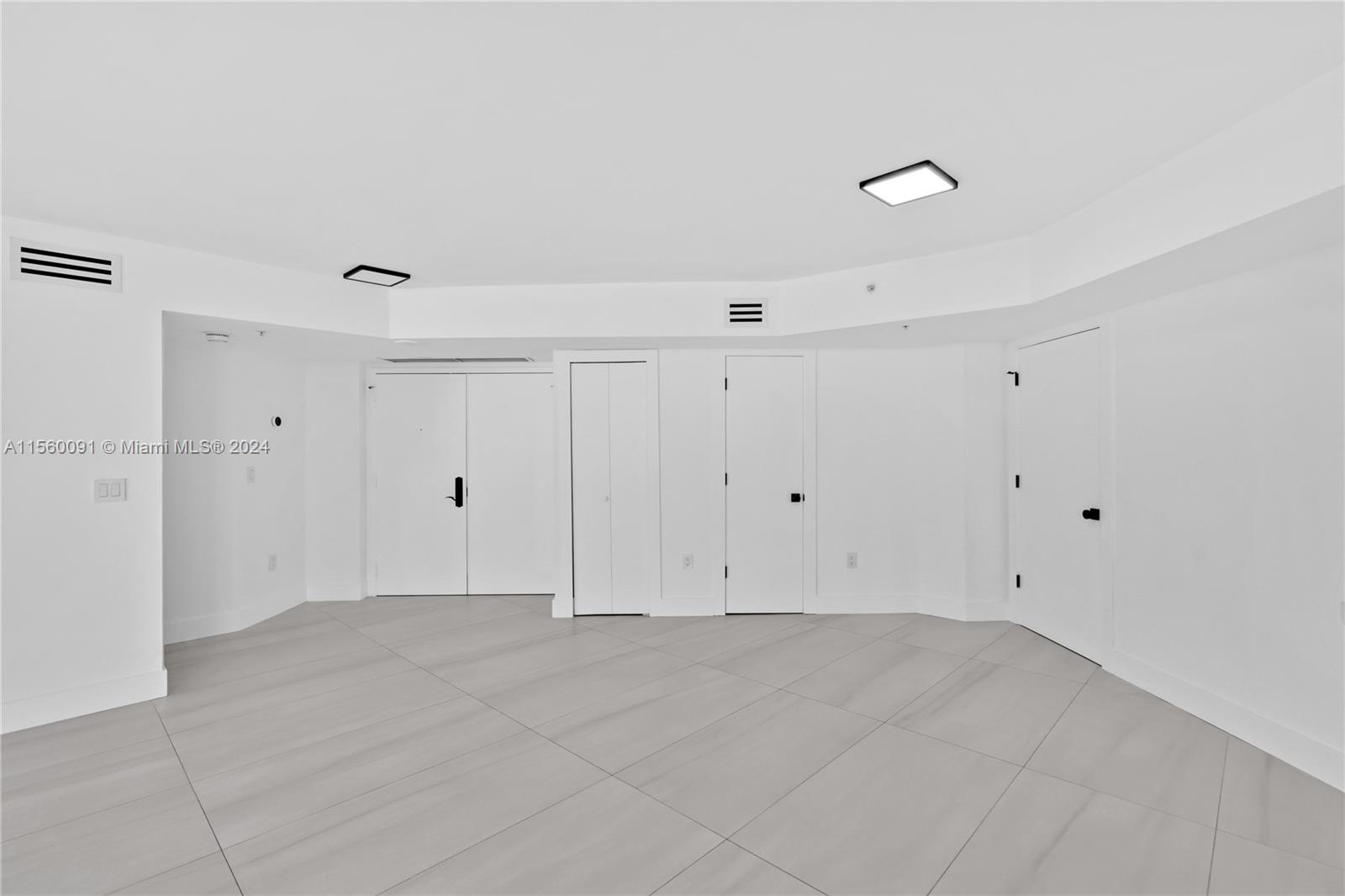 6301 Collins Ave 1108, Miami Beach, Florida 33141, 2 Bedrooms Bedrooms, ,2 BathroomsBathrooms,Residentiallease,For Rent,6301 Collins Ave 1108,A11560091