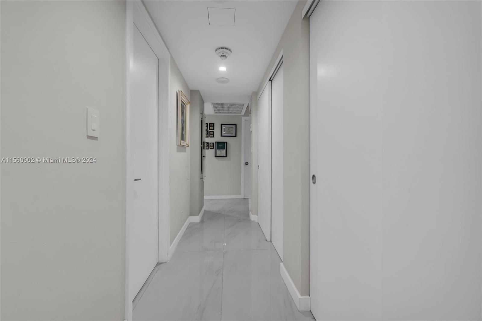 5660 Collins Ave 2A, Miami Beach, Florida 33140, 3 Bedrooms Bedrooms, ,3 BathroomsBathrooms,Residential,For Sale,5660 Collins Ave 2A,A11560902