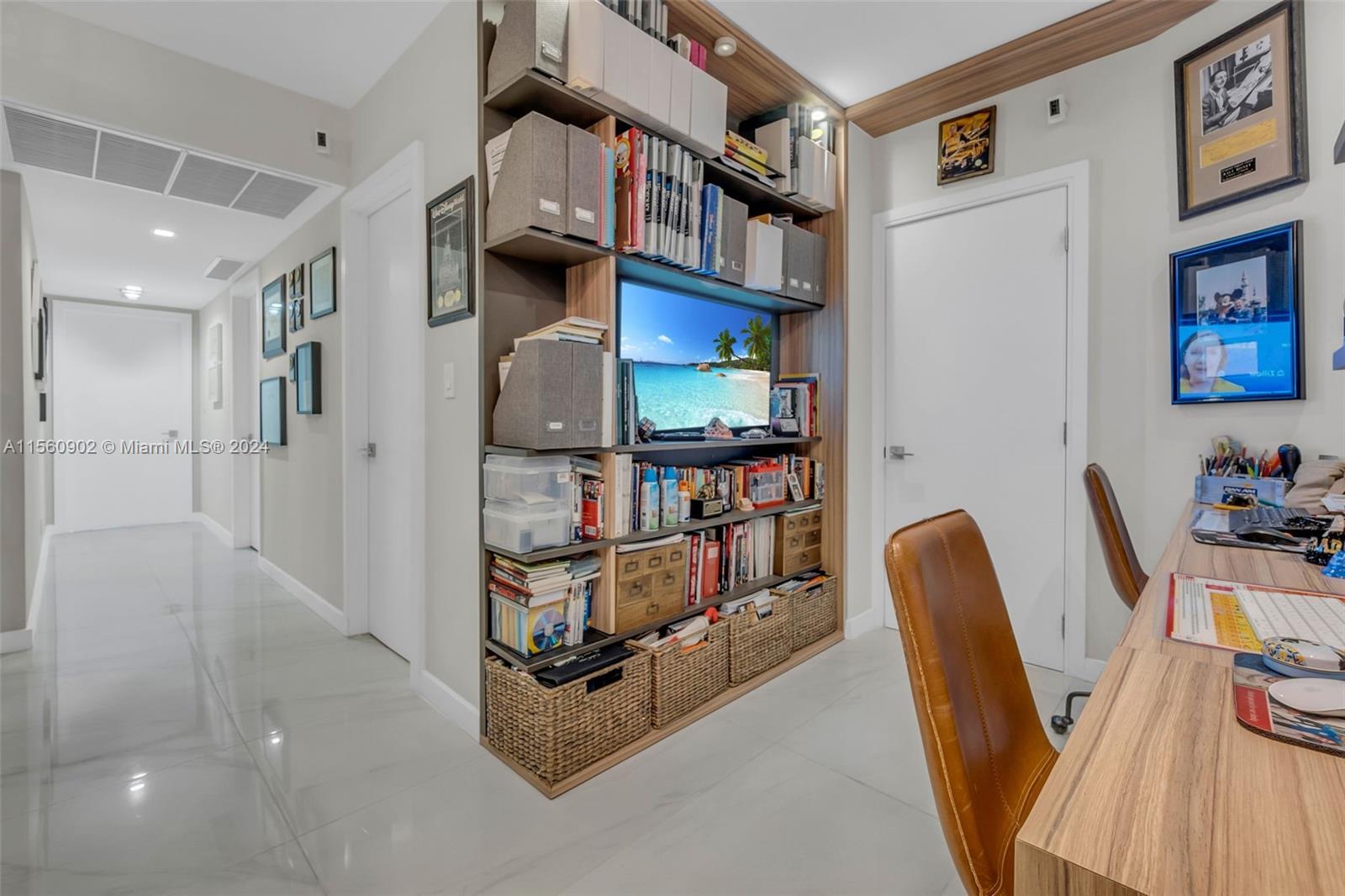 5660 Collins Ave 2A, Miami Beach, Florida 33140, 3 Bedrooms Bedrooms, ,3 BathroomsBathrooms,Residential,For Sale,5660 Collins Ave 2A,A11560902