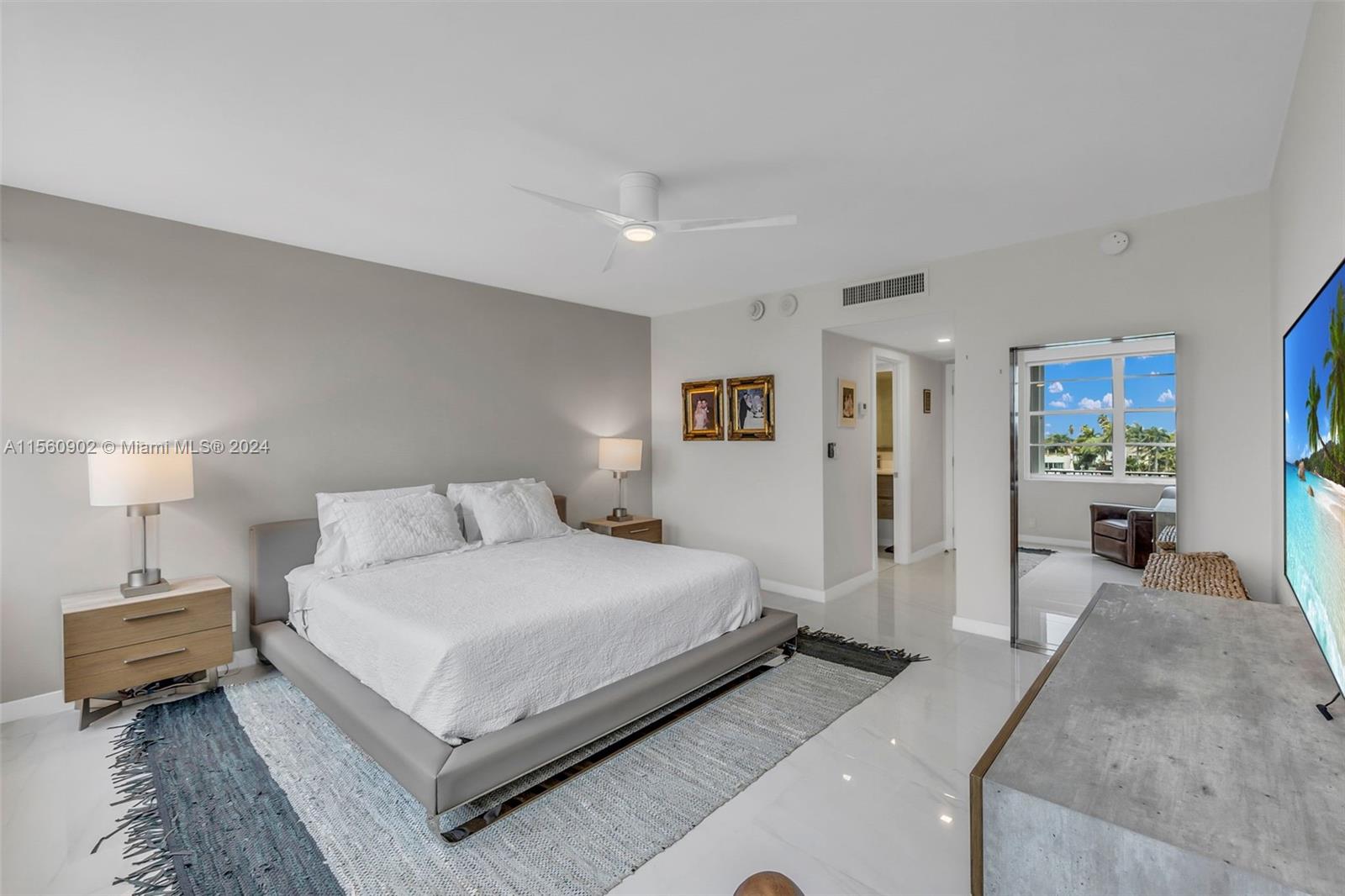 5660 Collins Ave 2A, Miami Beach, Florida 33140, 3 Bedrooms Bedrooms, ,3 BathroomsBathrooms,Residential,For Sale,5660 Collins Ave 2A,A11560902