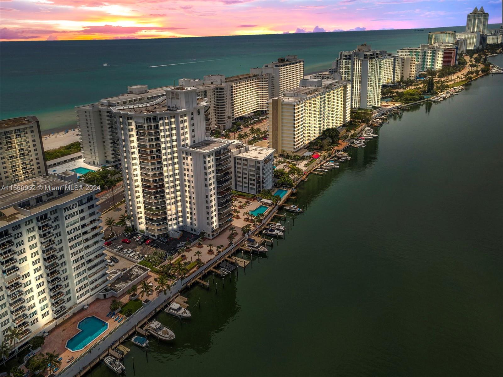 5660 Collins Ave 2A, Miami Beach, Florida 33140, 3 Bedrooms Bedrooms, ,3 BathroomsBathrooms,Residential,For Sale,5660 Collins Ave 2A,A11560902