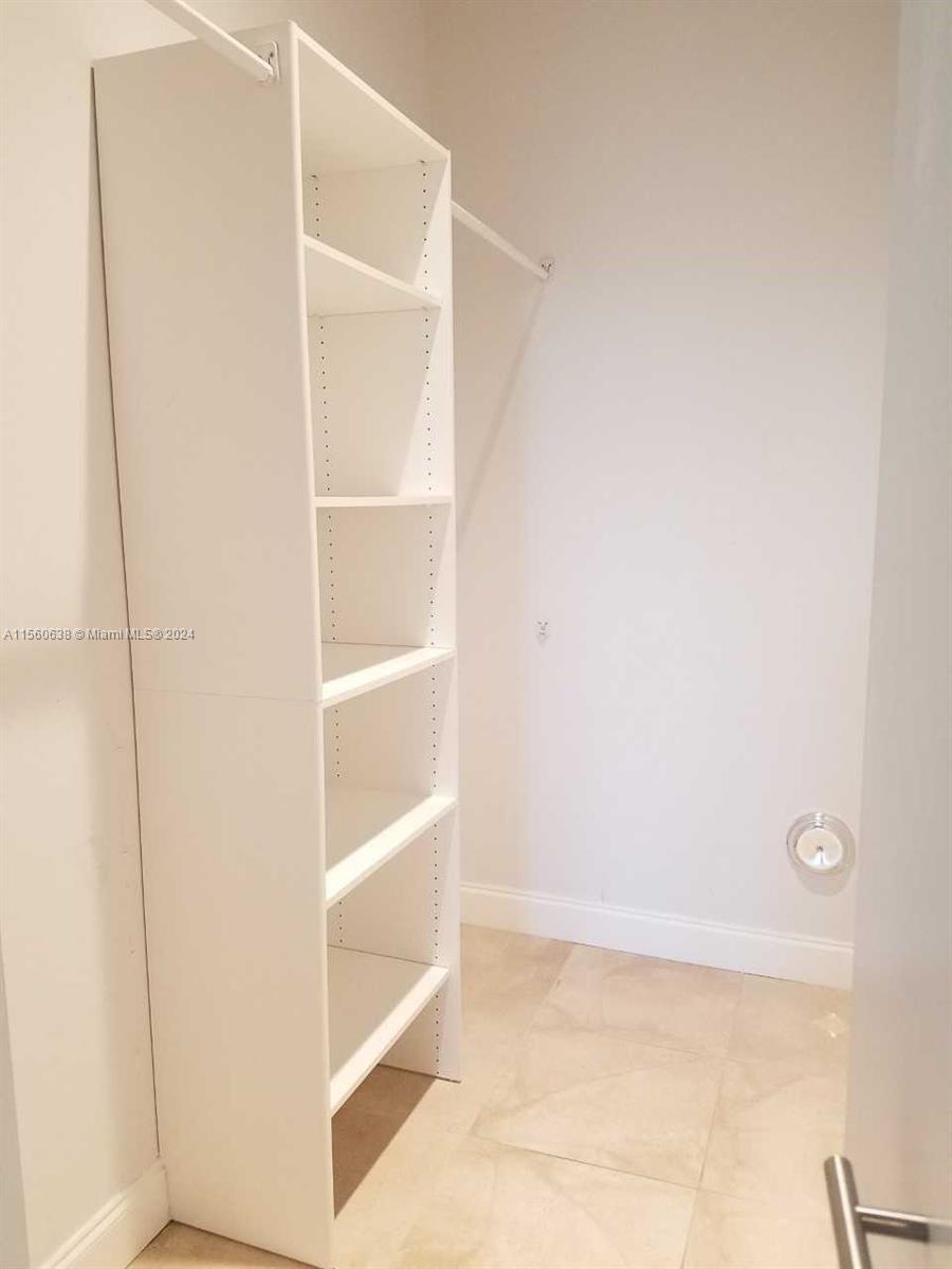 3029 NE 188th St 323, Aventura, Florida 33180, 1 Bedroom Bedrooms, ,2 BathroomsBathrooms,Residentiallease,For Rent,3029 NE 188th St 323,A11560638