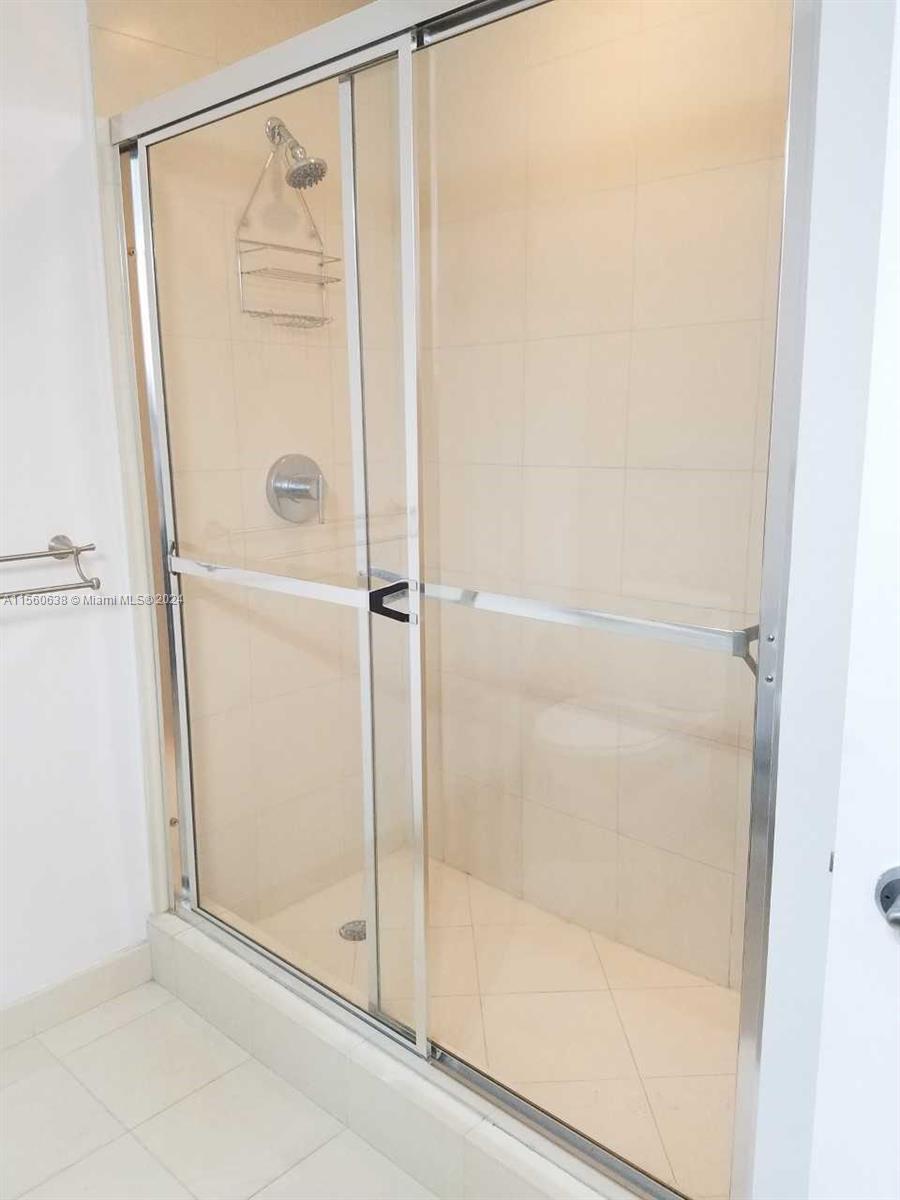 3029 NE 188th St 323, Aventura, Florida 33180, 1 Bedroom Bedrooms, ,2 BathroomsBathrooms,Residentiallease,For Rent,3029 NE 188th St 323,A11560638