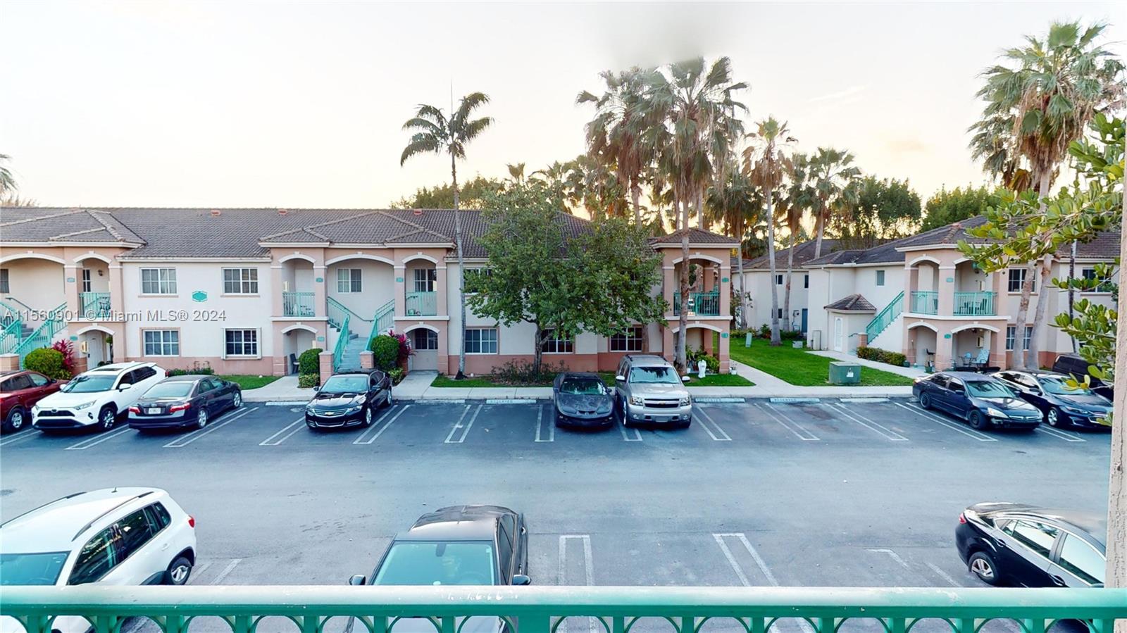 2911 SE 13th Rd 206-40, Homestead, Florida 33035, 3 Bedrooms Bedrooms, ,2 BathroomsBathrooms,Residential,For Sale,2911 SE 13th Rd 206-40,A11560901