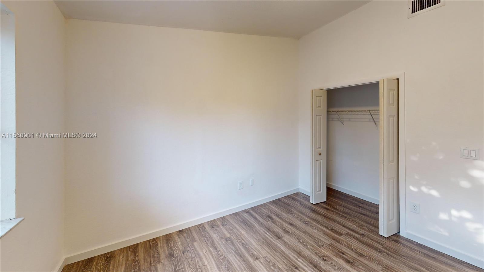 2911 SE 13th Rd 206-40, Homestead, Florida 33035, 3 Bedrooms Bedrooms, ,2 BathroomsBathrooms,Residential,For Sale,2911 SE 13th Rd 206-40,A11560901