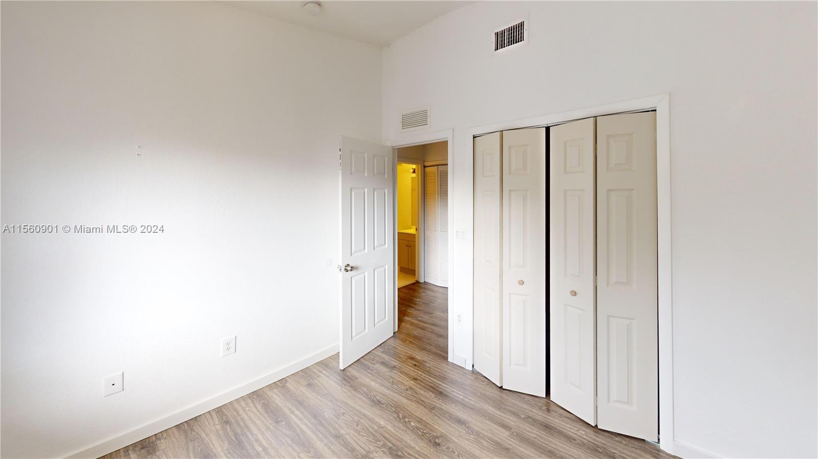 2911 SE 13th Rd 206-40, Homestead, Florida 33035, 3 Bedrooms Bedrooms, ,2 BathroomsBathrooms,Residential,For Sale,2911 SE 13th Rd 206-40,A11560901