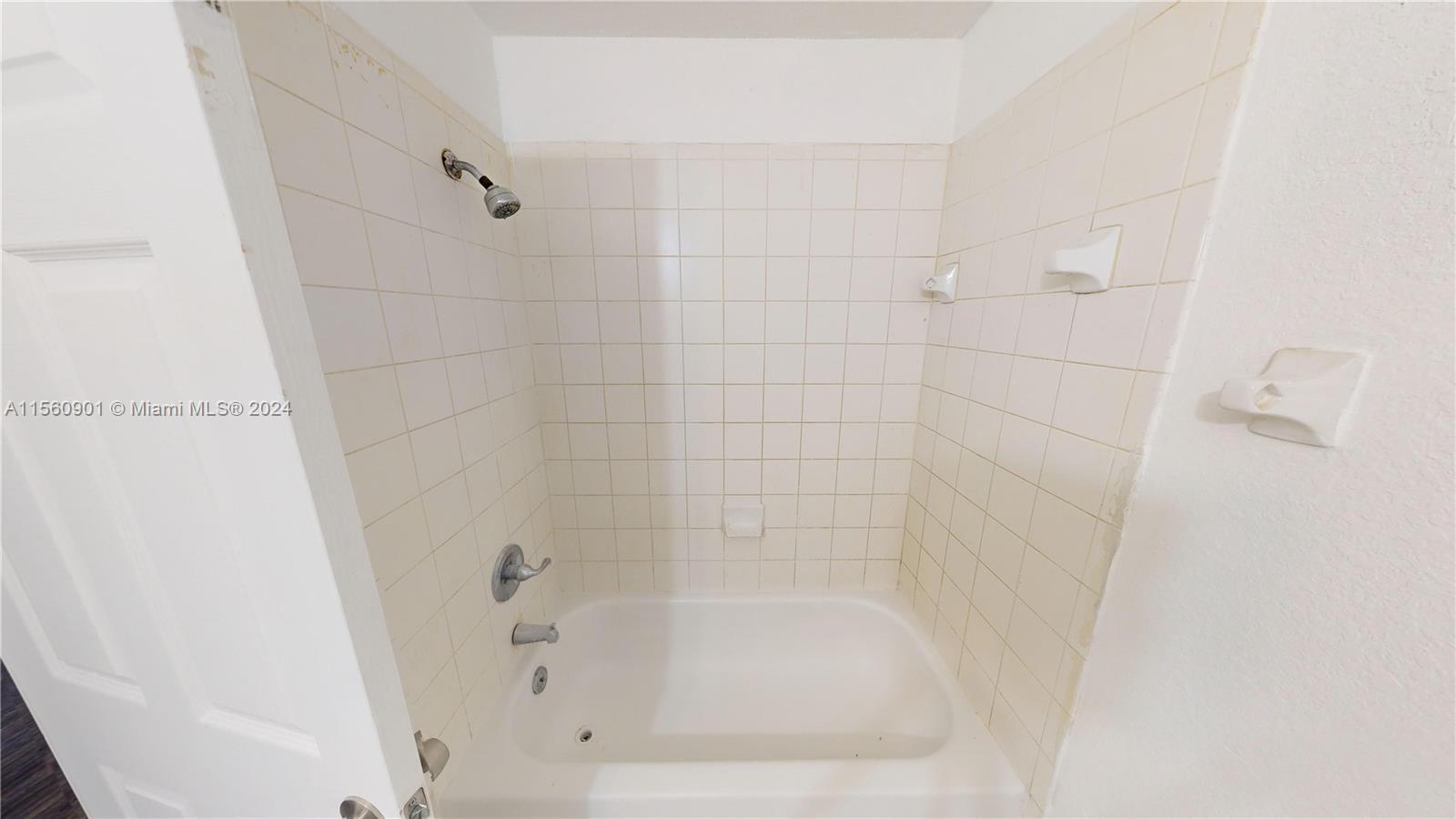 2911 SE 13th Rd 206-40, Homestead, Florida 33035, 3 Bedrooms Bedrooms, ,2 BathroomsBathrooms,Residential,For Sale,2911 SE 13th Rd 206-40,A11560901