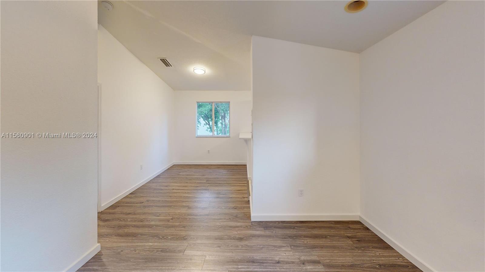 2911 SE 13th Rd 206-40, Homestead, Florida 33035, 3 Bedrooms Bedrooms, ,2 BathroomsBathrooms,Residential,For Sale,2911 SE 13th Rd 206-40,A11560901