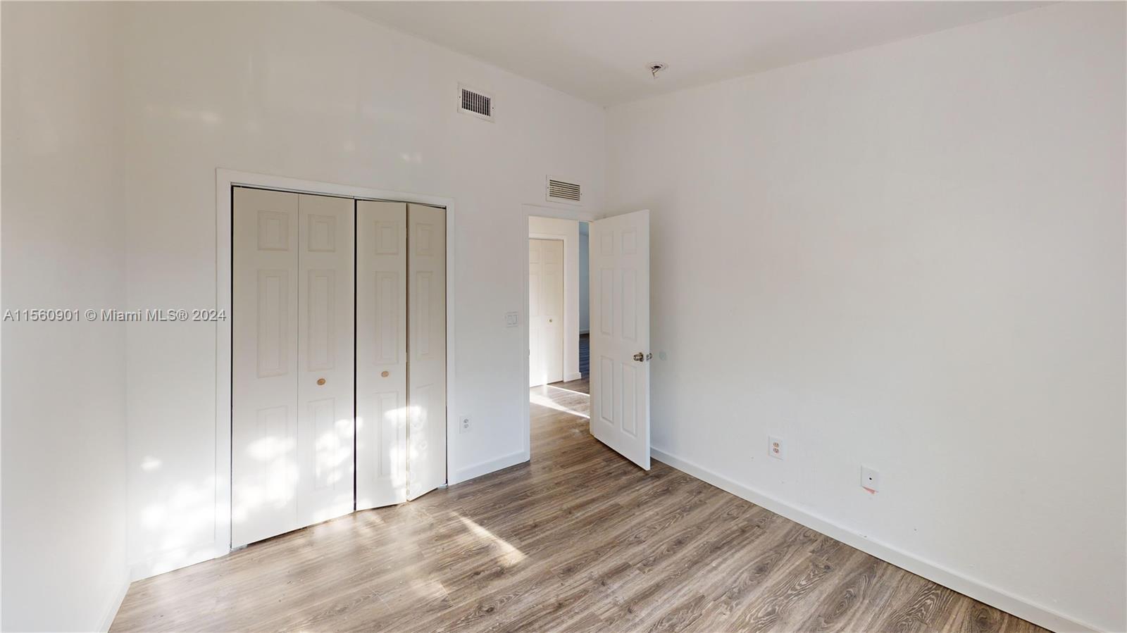 2911 SE 13th Rd 206-40, Homestead, Florida 33035, 3 Bedrooms Bedrooms, ,2 BathroomsBathrooms,Residential,For Sale,2911 SE 13th Rd 206-40,A11560901