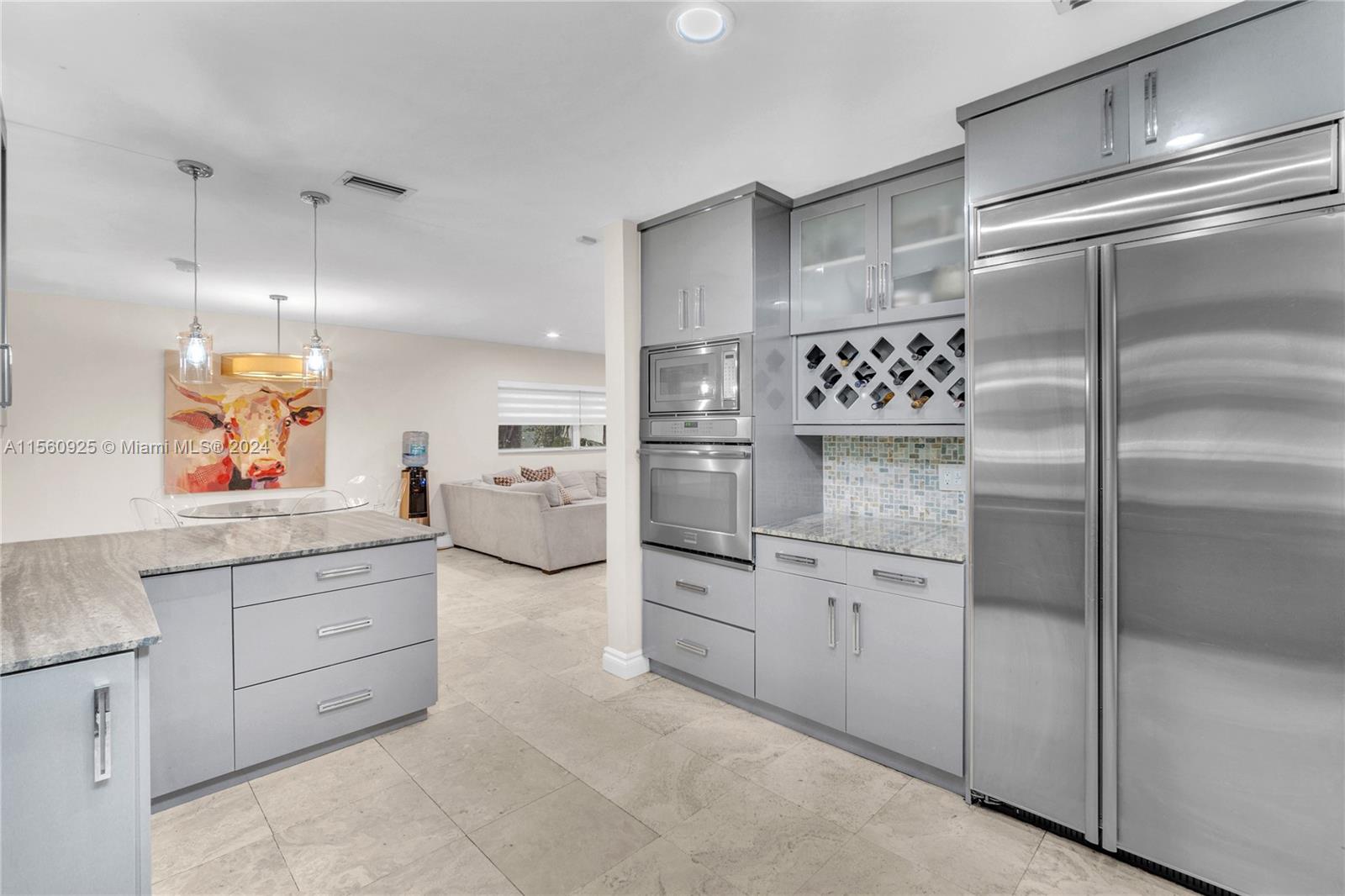 3131 N 52nd Ave, Hollywood, Florida 33021, 6 Bedrooms Bedrooms, ,3 BathroomsBathrooms,Residential,For Sale,3131 N 52nd Ave,A11560925