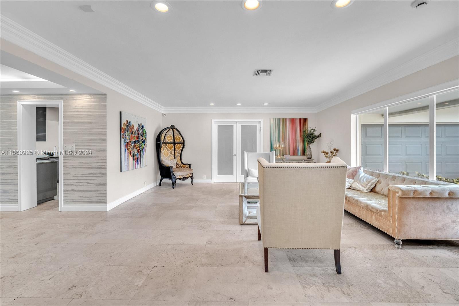 3131 N 52nd Ave, Hollywood, Florida 33021, 6 Bedrooms Bedrooms, ,3 BathroomsBathrooms,Residential,For Sale,3131 N 52nd Ave,A11560925