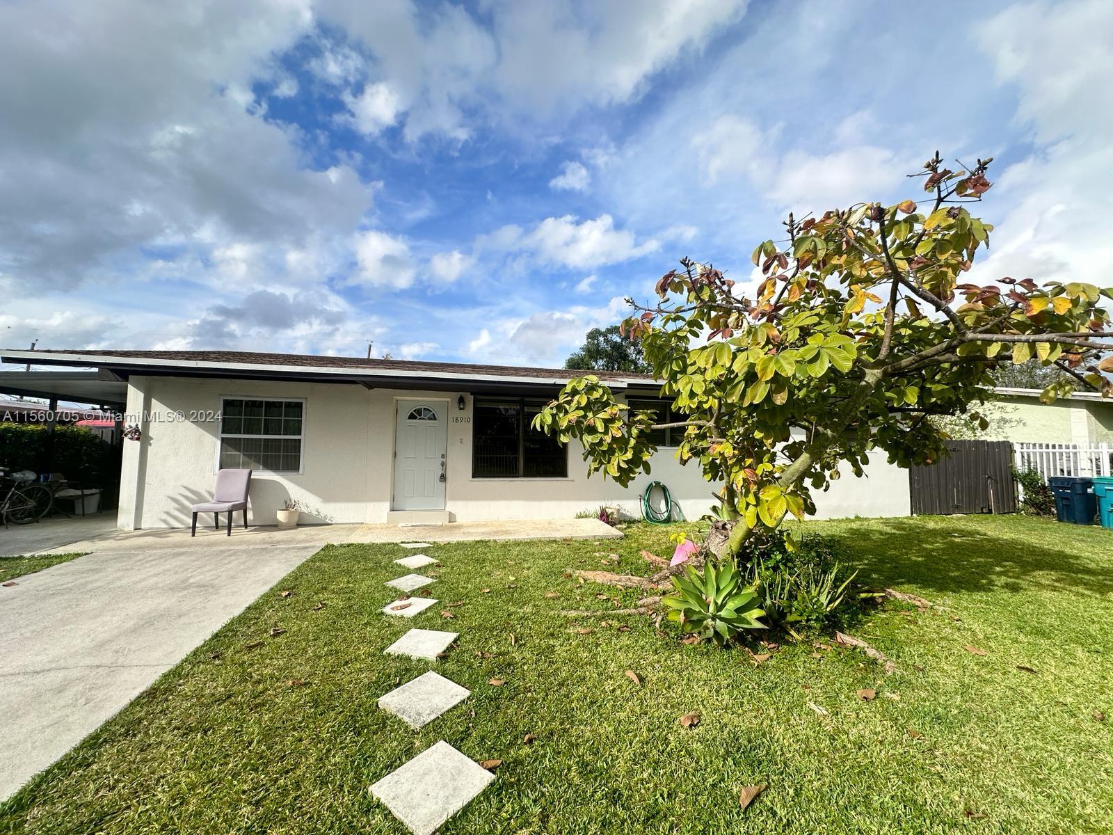 18910 SW 309th St, Homestead, Florida 33030, 3 Bedrooms Bedrooms, ,2 BathroomsBathrooms,Residentiallease,For Rent,18910 SW 309th St,A11560705