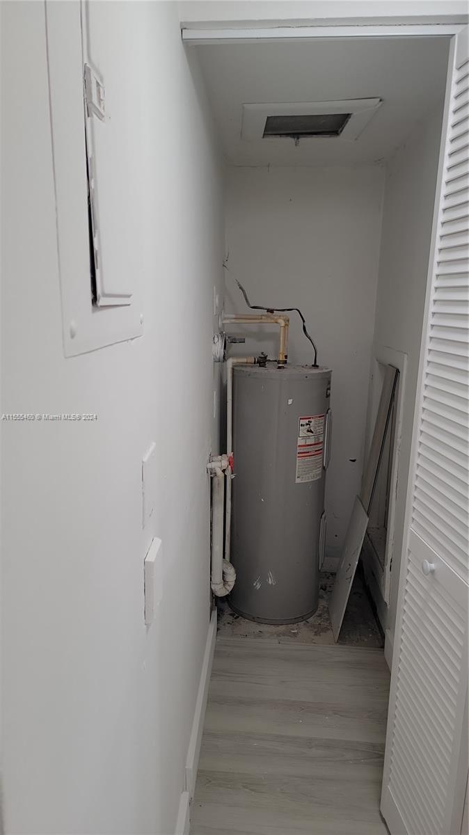 1022 Adams Ave 1022K, Homestead, Florida 33034, 3 Bedrooms Bedrooms, ,2 BathroomsBathrooms,Residentiallease,For Rent,1022 Adams Ave 1022K,A11555460