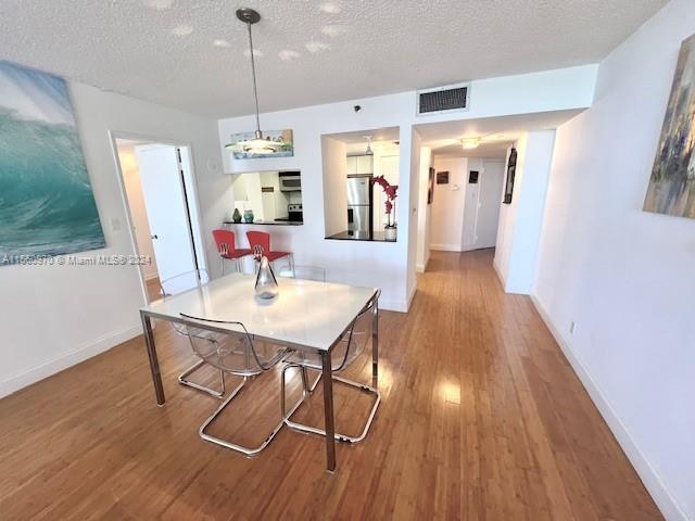 1717 N Bayshore Dr A1748, Miami, Florida 33132, 1 Bedroom Bedrooms, ,1 BathroomBathrooms,Residentiallease,For Rent,1717 N Bayshore Dr A1748,A11560970