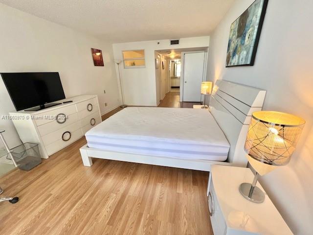 1717 N Bayshore Dr A1748, Miami, Florida 33132, 1 Bedroom Bedrooms, ,1 BathroomBathrooms,Residentiallease,For Rent,1717 N Bayshore Dr A1748,A11560970