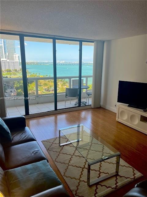 1717 N Bayshore Dr A1748, Miami, Florida 33132, 1 Bedroom Bedrooms, ,1 BathroomBathrooms,Residentiallease,For Rent,1717 N Bayshore Dr A1748,A11560970