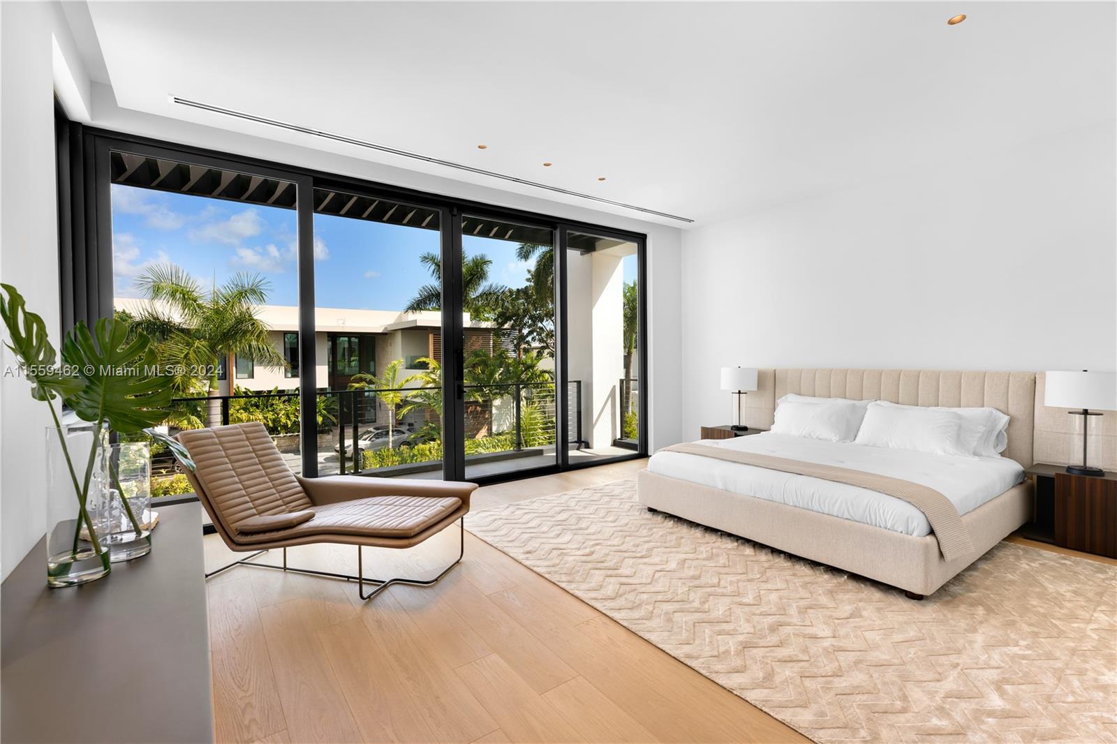 1096 N Venetian Dr, Miami, Florida 33139, 4 Bedrooms Bedrooms, ,4 BathroomsBathrooms,Residential,For Sale,1096 N Venetian Dr,A11559462