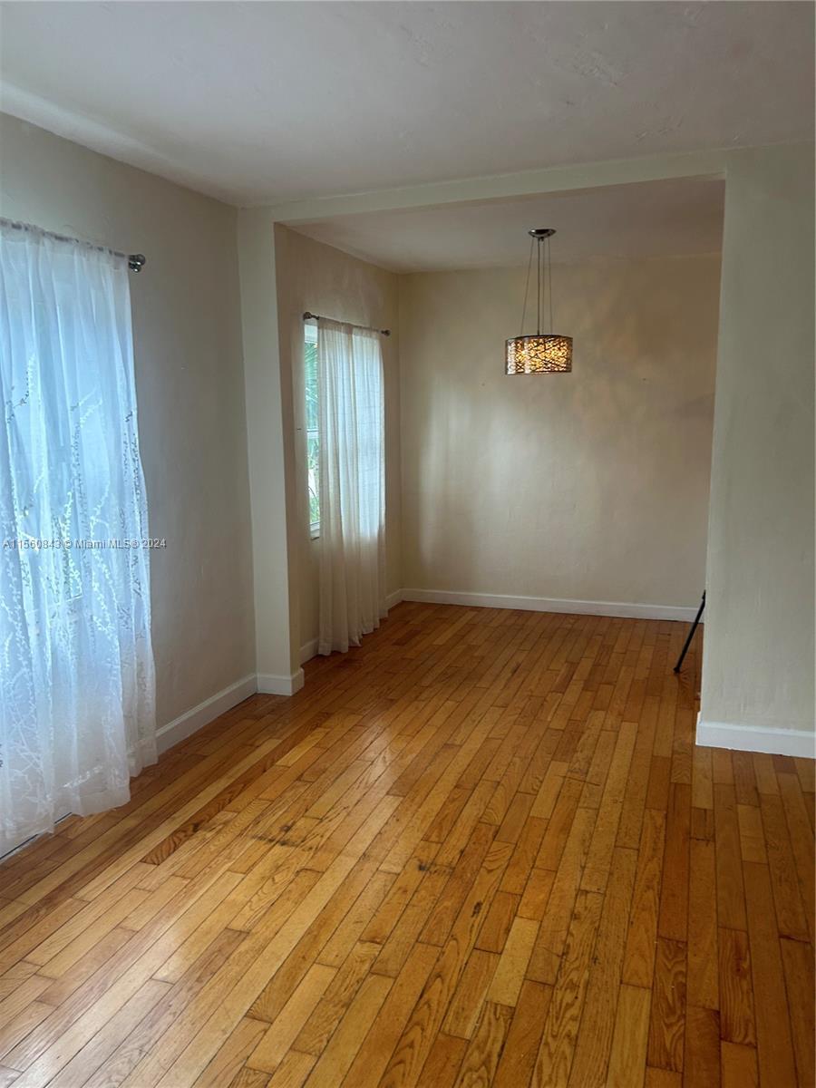 1001 7th St 105, Miami Beach, Florida 33139, 1 Bedroom Bedrooms, ,1 BathroomBathrooms,Residential,For Sale,1001 7th St 105,A11560843