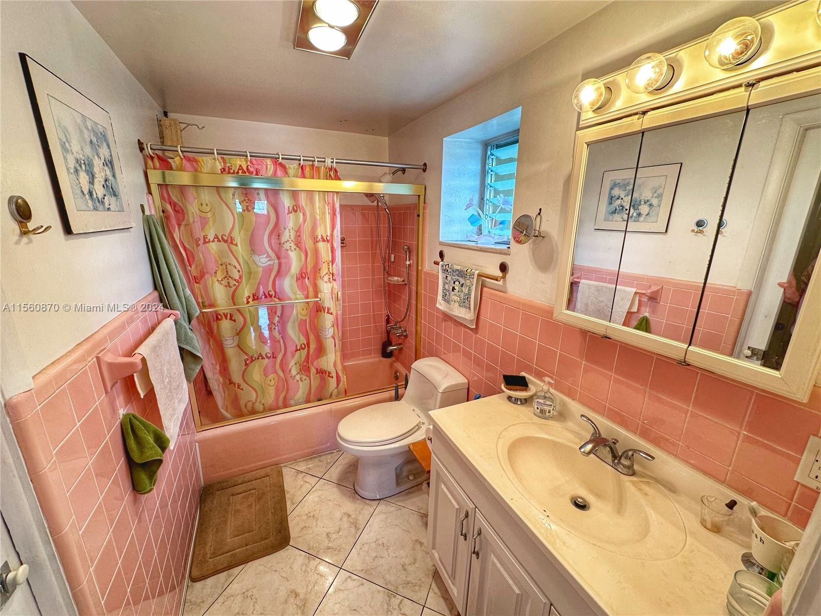 17001 NE 13th Ave 202, Miami, Florida 33162, 1 Bedroom Bedrooms, ,1 BathroomBathrooms,Residentiallease,For Rent,17001 NE 13th Ave 202,A11560870