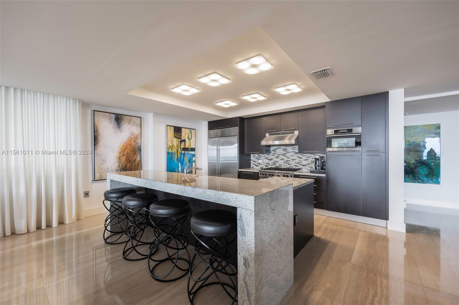 125 Ocean Dr U-0303, Miami Beach, Florida 33139, 4 Bedrooms Bedrooms, ,4 BathroomsBathrooms,Residentiallease,For Rent,125 Ocean Dr U-0303,A11561011