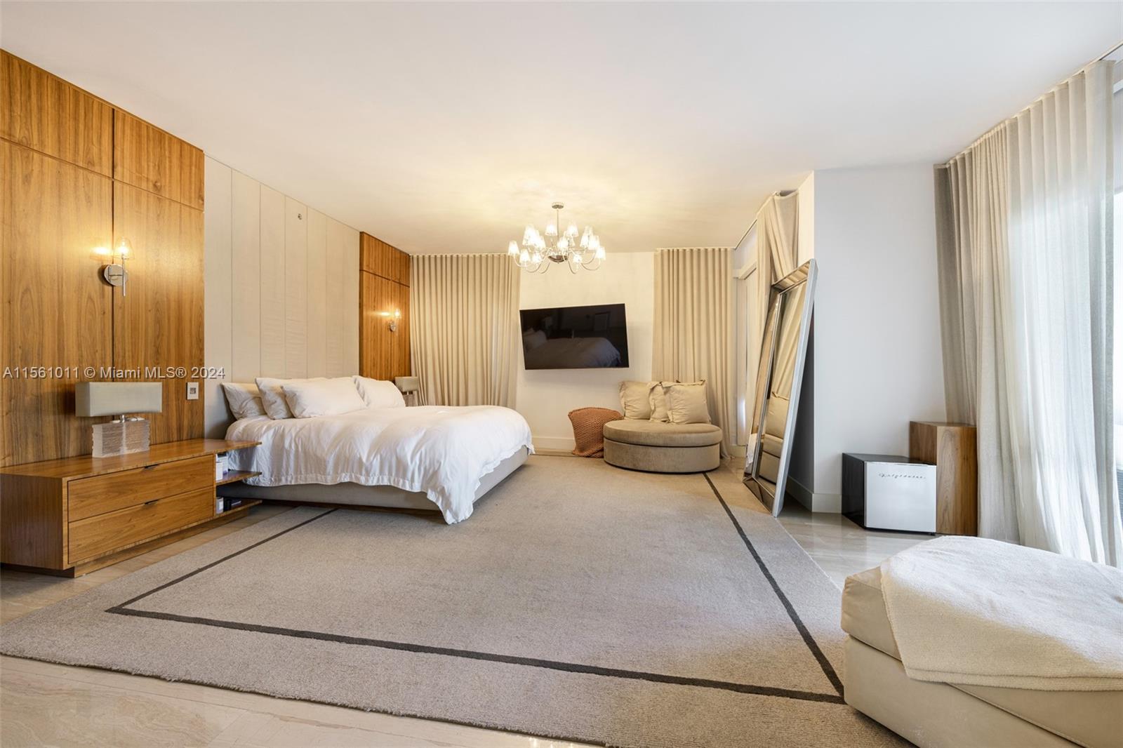 125 Ocean Dr U-0303, Miami Beach, Florida 33139, 4 Bedrooms Bedrooms, ,4 BathroomsBathrooms,Residentiallease,For Rent,125 Ocean Dr U-0303,A11561011
