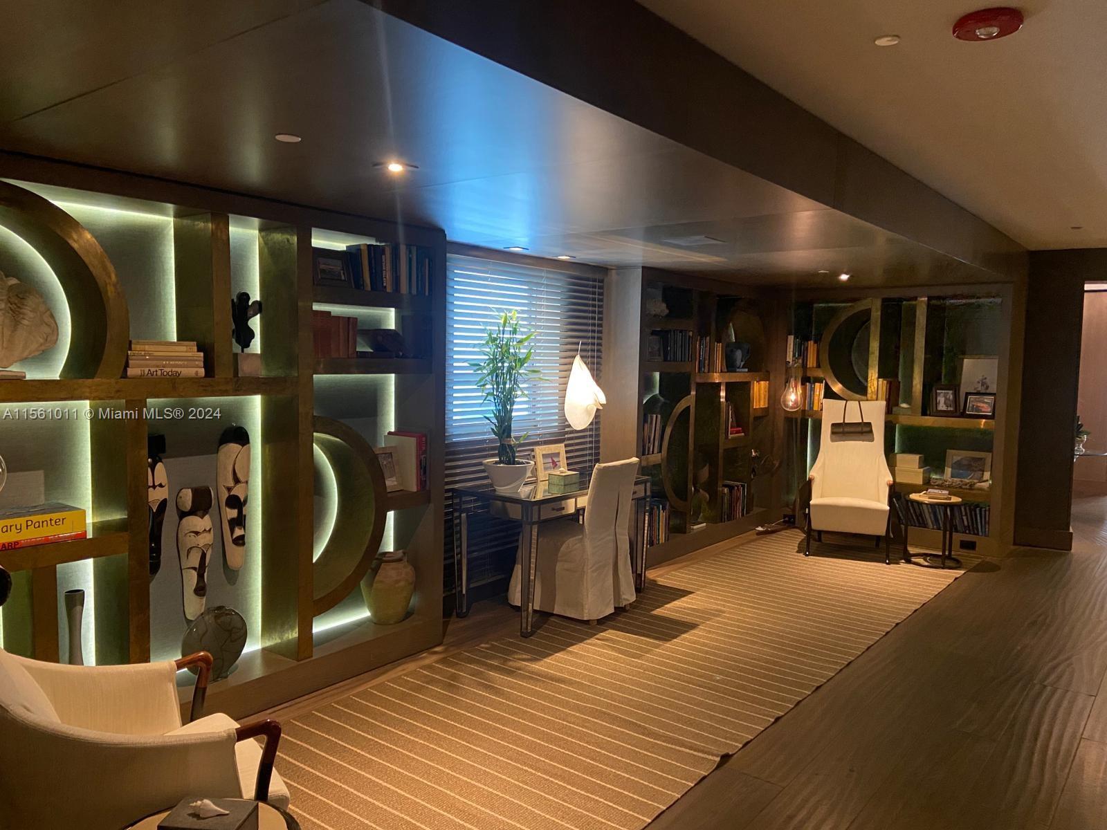 125 Ocean Dr U-0303, Miami Beach, Florida 33139, 4 Bedrooms Bedrooms, ,4 BathroomsBathrooms,Residentiallease,For Rent,125 Ocean Dr U-0303,A11561011