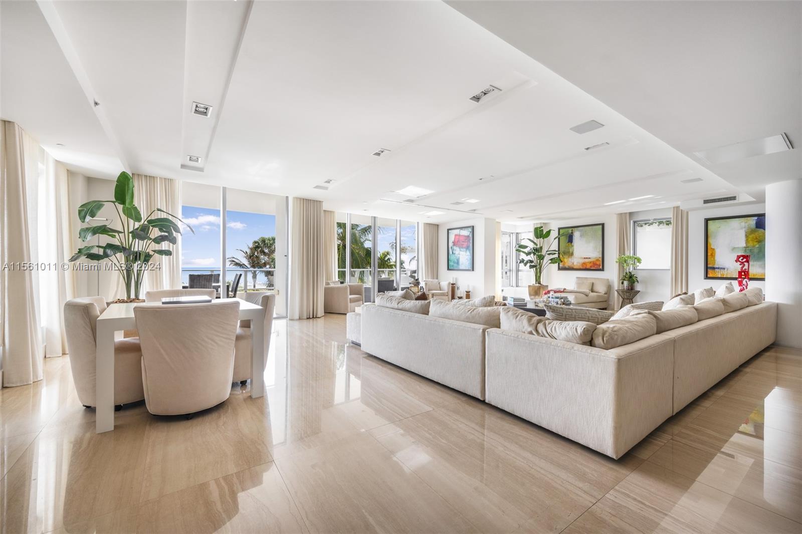 125 Ocean Dr U-0303, Miami Beach, Florida 33139, 4 Bedrooms Bedrooms, ,4 BathroomsBathrooms,Residentiallease,For Rent,125 Ocean Dr U-0303,A11561011