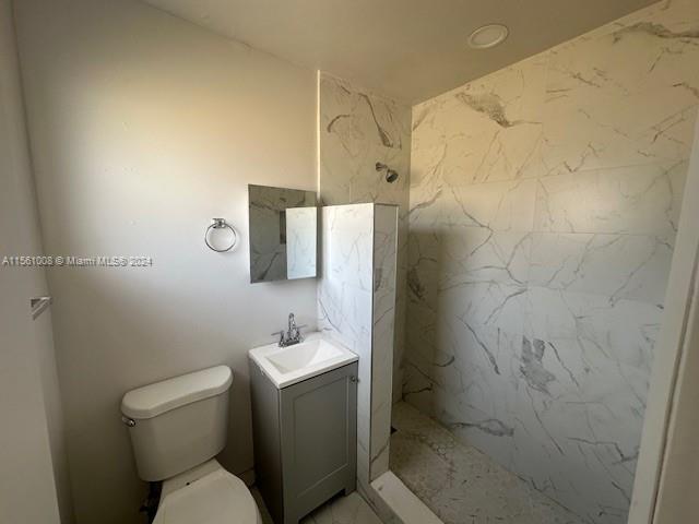 110 W 26th St #8 For Sale A11561008, FL
