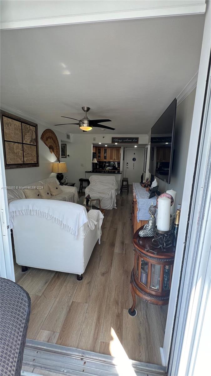 1010 NW 11th St 309, Miami, Florida 33136, 2 Bedrooms Bedrooms, ,2 BathroomsBathrooms,Residential,For Sale,1010 NW 11th St 309,A11555865