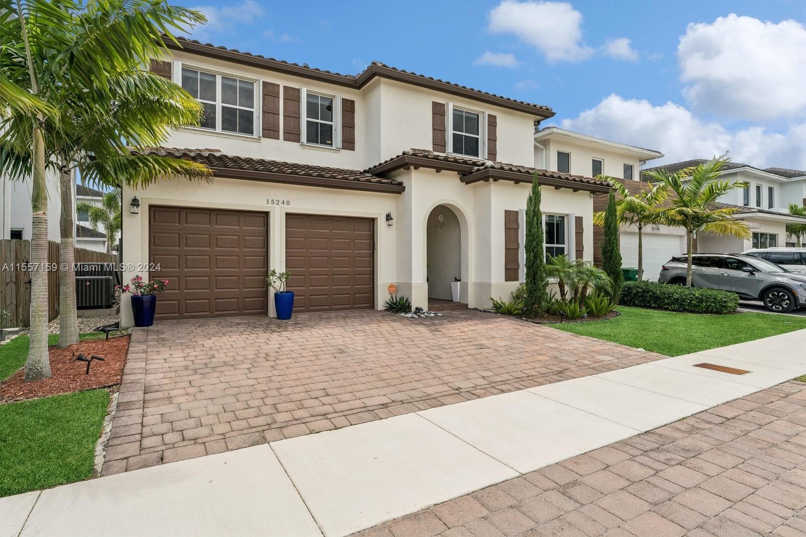 15240 SW 176th Ter, Miami, Florida 33187, 5 Bedrooms Bedrooms, ,4 BathroomsBathrooms,Residential,For Sale,15240 SW 176th Ter,A11557159