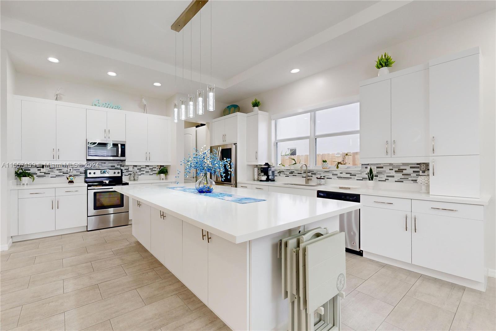 15240 SW 176th Ter, Miami, Florida 33187, 5 Bedrooms Bedrooms, ,4 BathroomsBathrooms,Residential,For Sale,15240 SW 176th Ter,A11557159