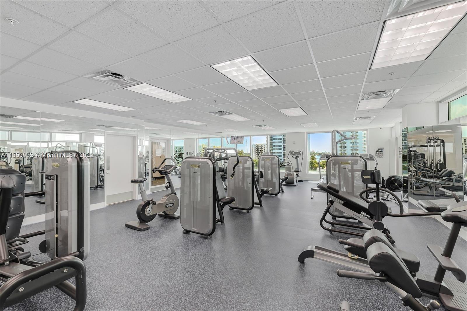 7928 East Dr 1002, North Bay Village, Florida 33141, 2 Bedrooms Bedrooms, ,2 BathroomsBathrooms,Residential,For Sale,7928 East Dr 1002,A11559902