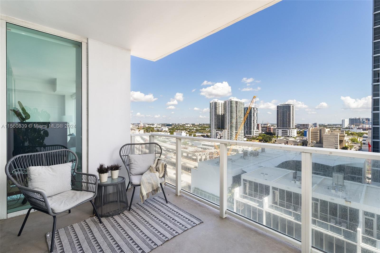 1040 Biscayne Blvd 1605, Miami, Florida 33132, 1 Bedroom Bedrooms, ,1 BathroomBathrooms,Residentiallease,For Rent,1040 Biscayne Blvd 1605,A11560839
