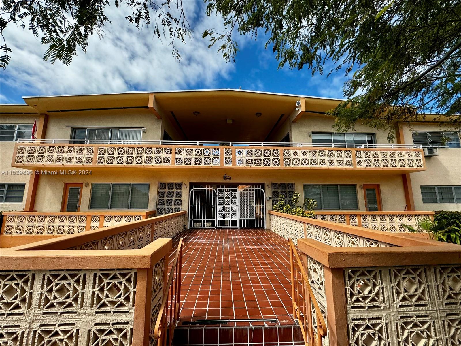 1050 Pennsylvania Ave 11, Miami Beach, Florida 33139, ,1 BathroomBathrooms,Residential,For Sale,1050 Pennsylvania Ave 11,A11539890