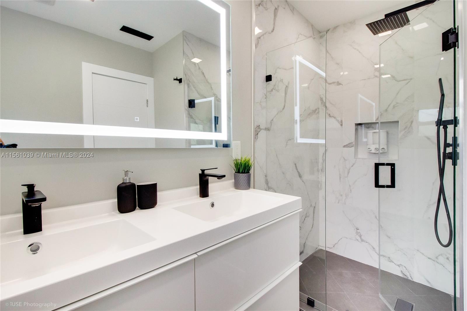 5530 NW 5th Ave, Miami, Florida 33127, 4 Bedrooms Bedrooms, ,3 BathroomsBathrooms,Residentiallease,For Rent,5530 NW 5th Ave,A11561039