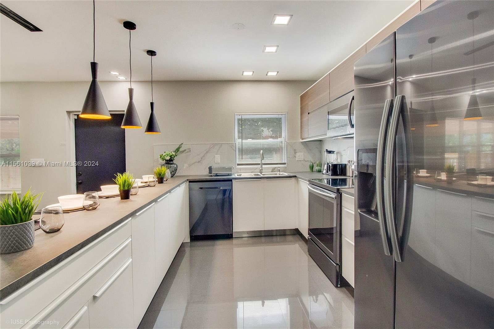 5530 NW 5th Ave, Miami, Florida 33127, 4 Bedrooms Bedrooms, ,3 BathroomsBathrooms,Residentiallease,For Rent,5530 NW 5th Ave,A11561039