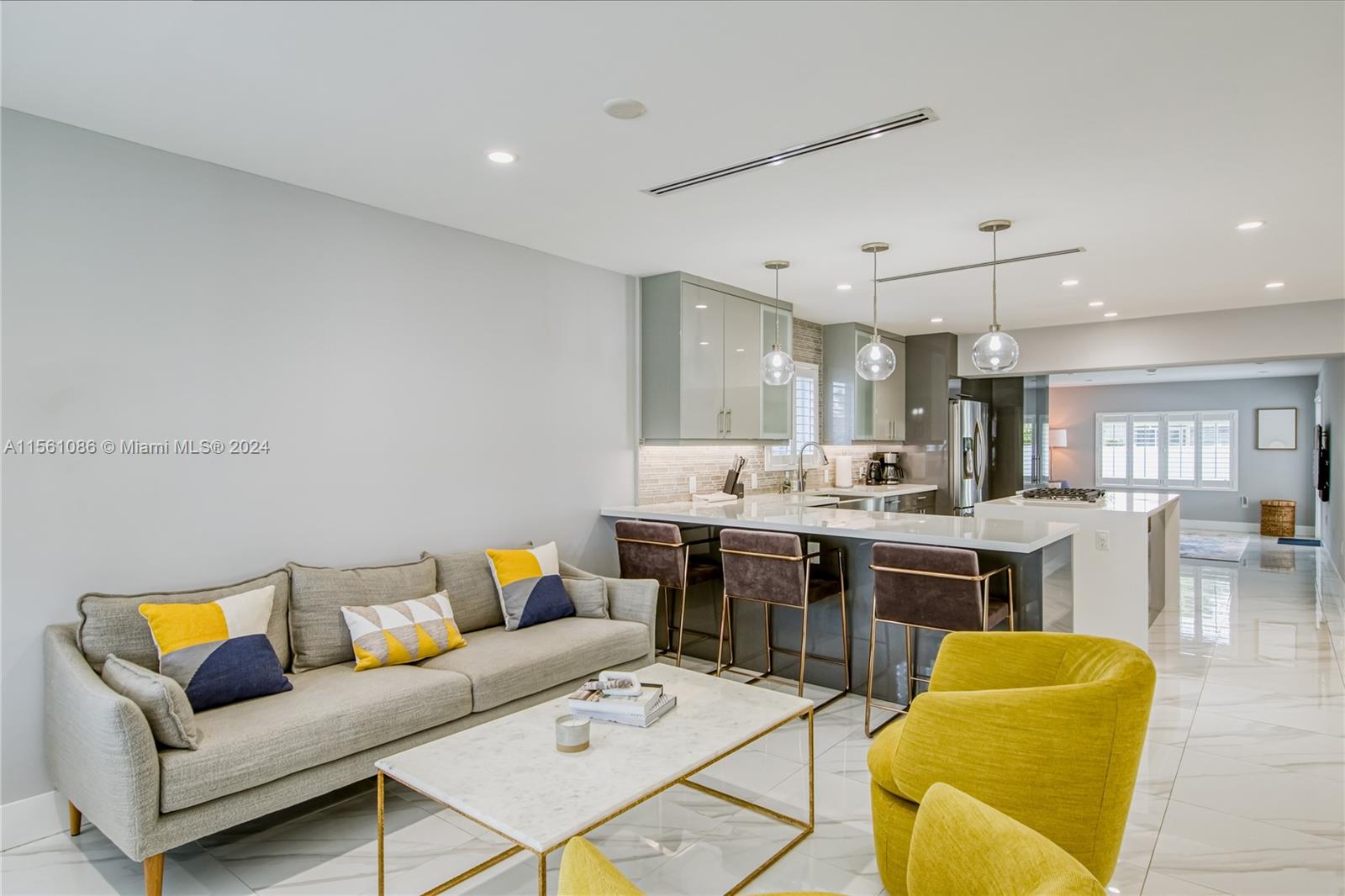 1239 Washington St 1239, Hollywood, Florida 33019, 3 Bedrooms Bedrooms, ,2 BathroomsBathrooms,Residentiallease,For Rent,1239 Washington St 1239,A11561086