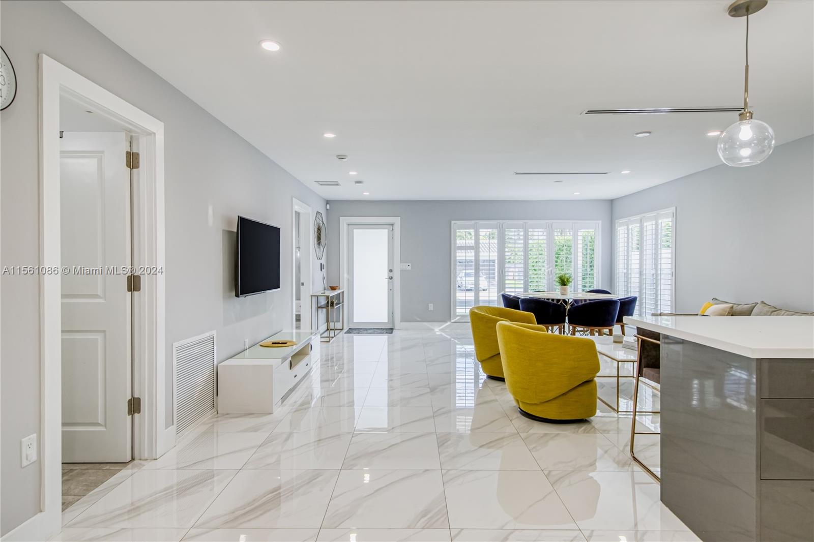 1239 Washington St 1239, Hollywood, Florida 33019, 3 Bedrooms Bedrooms, ,2 BathroomsBathrooms,Residentiallease,For Rent,1239 Washington St 1239,A11561086