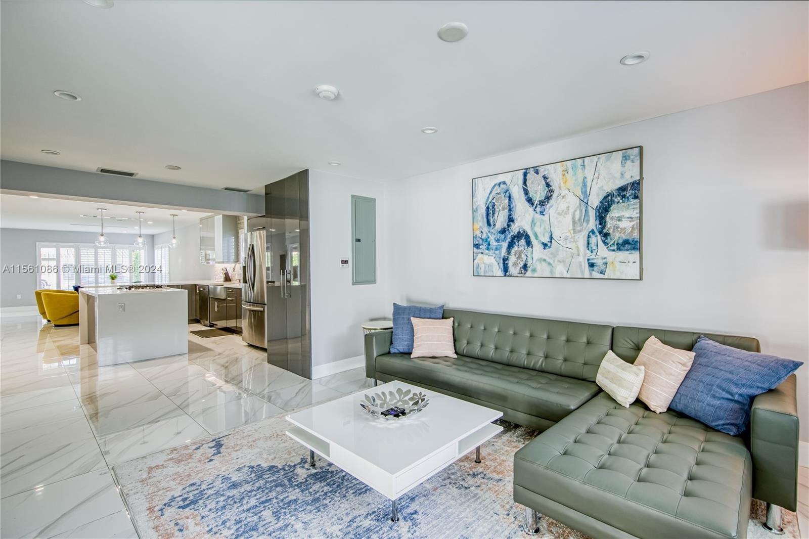 1239 Washington St 1239, Hollywood, Florida 33019, 3 Bedrooms Bedrooms, ,2 BathroomsBathrooms,Residentiallease,For Rent,1239 Washington St 1239,A11561086