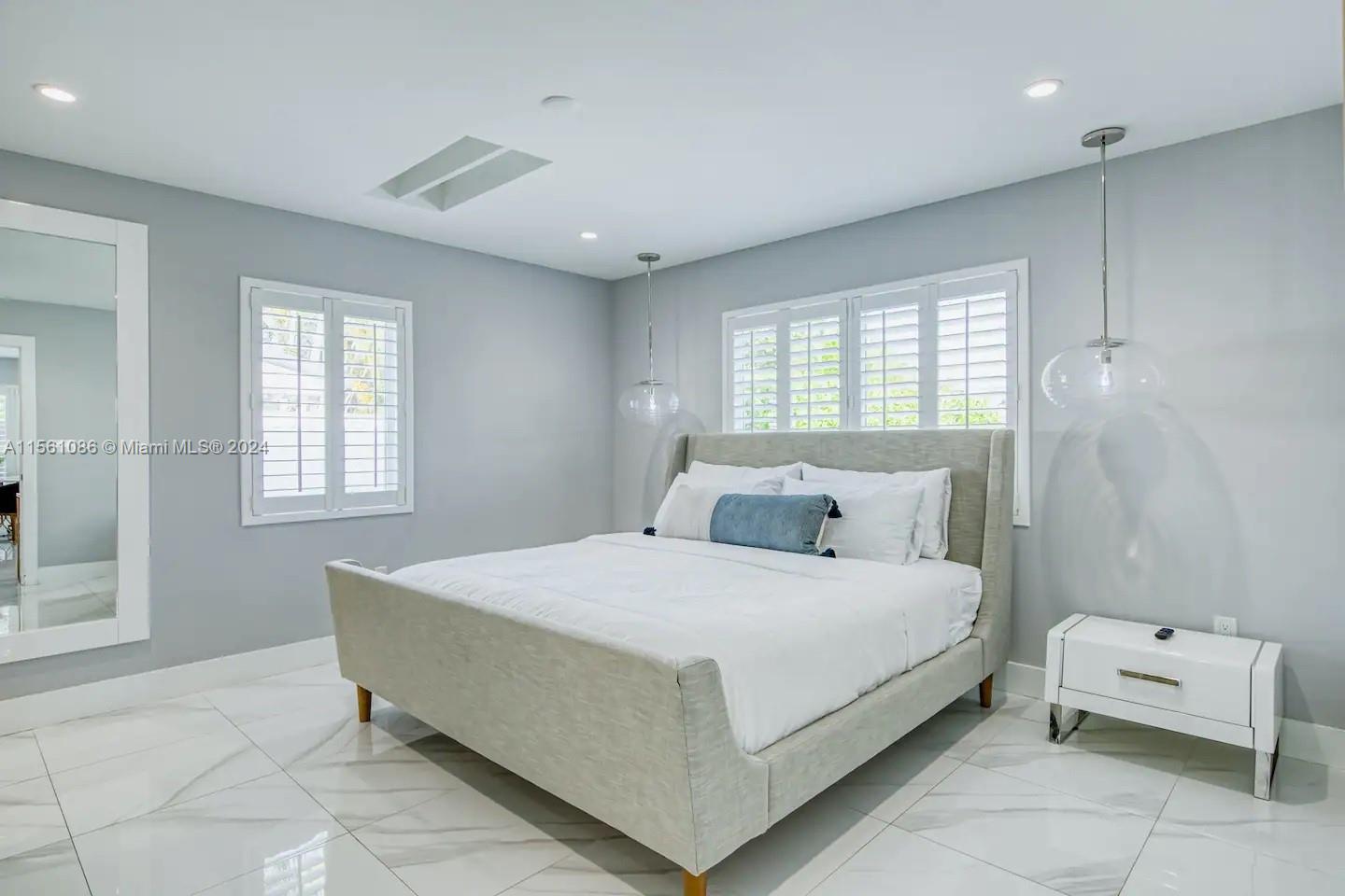 1239 Washington St 1239, Hollywood, Florida 33019, 3 Bedrooms Bedrooms, ,2 BathroomsBathrooms,Residentiallease,For Rent,1239 Washington St 1239,A11561086