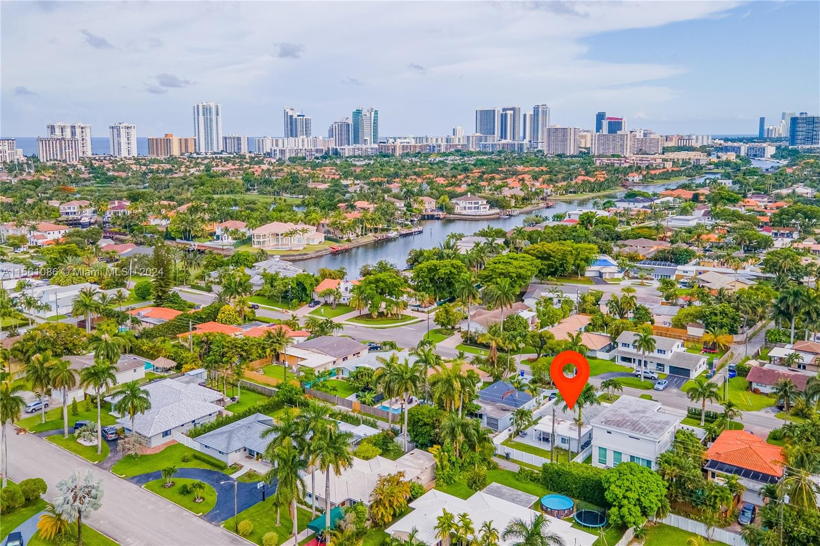 1239 Washington St 1239, Hollywood, Florida 33019, 3 Bedrooms Bedrooms, ,2 BathroomsBathrooms,Residentiallease,For Rent,1239 Washington St 1239,A11561086